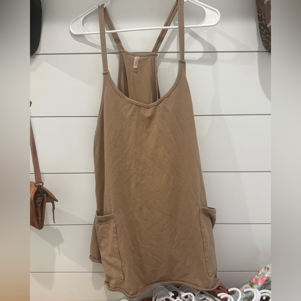 Stylish Tan Sleeveless Dress